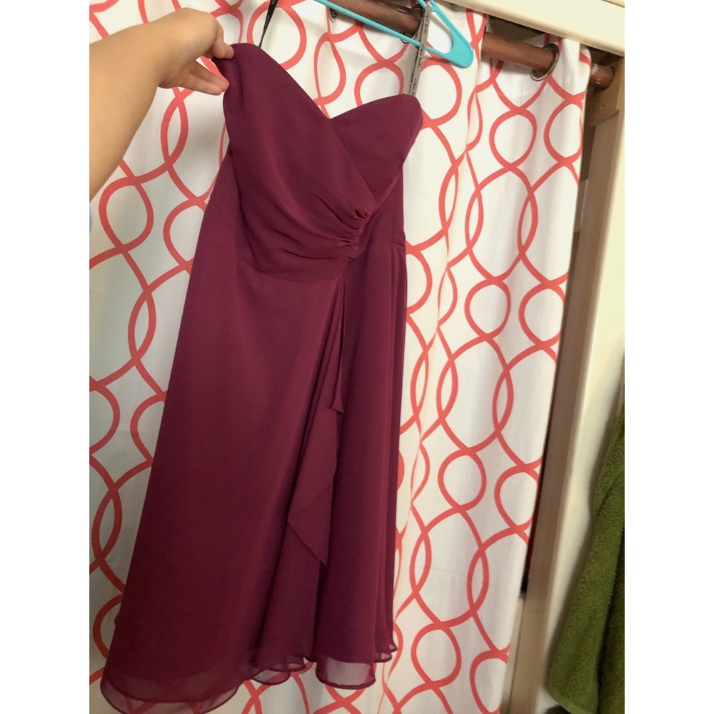 RE-POSH! Beautiful burgundy/wine strapless dress